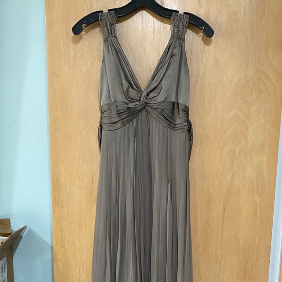 NWOT BCBG MAX AZRIA Silk evening gown - Picture 7 of 8